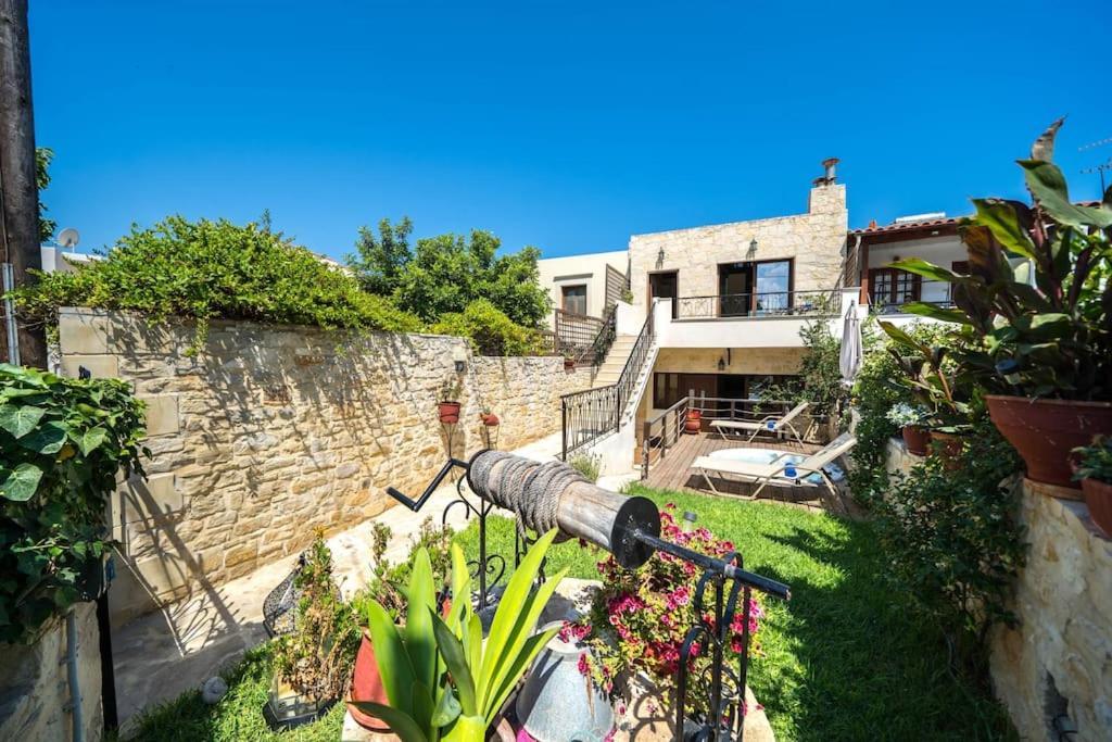 Arhontariki Luxury Apartment Πάνορμος Εξωτερικό φωτογραφία